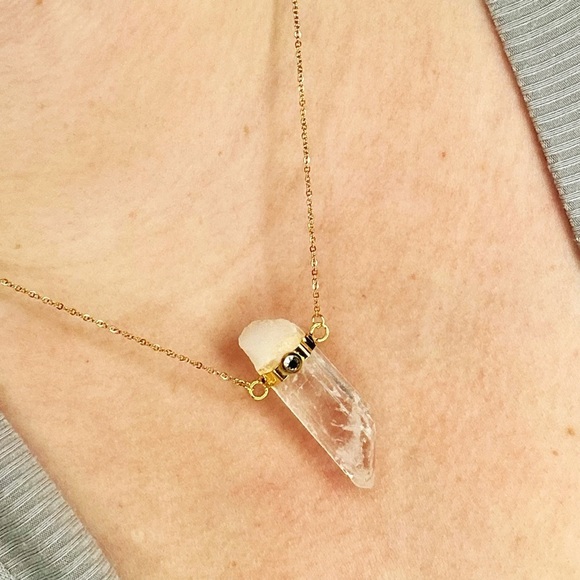 NEW Natural Clear Quartz Column Spear Pendant W/ Swarovski Crystal Accent - Picture 16 of 16